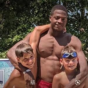 Meet your Posher, Ken